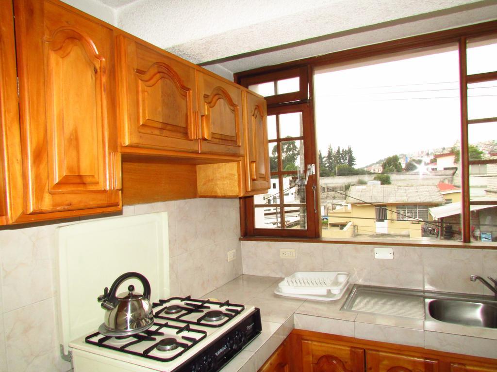 Apartamentos Los Quipus Quito Phòng bức ảnh