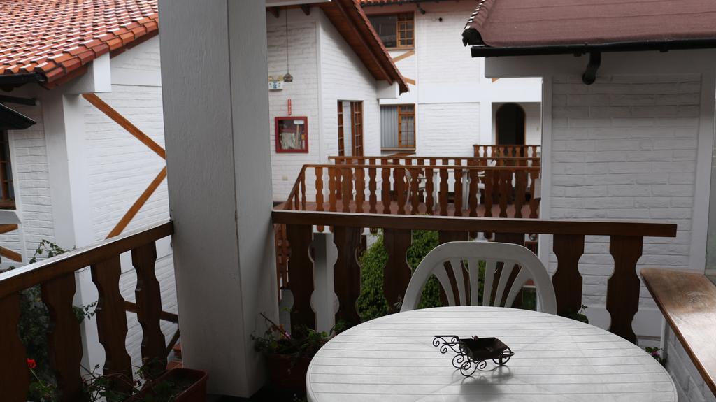 Apartamentos Los Quipus Quito Phòng bức ảnh