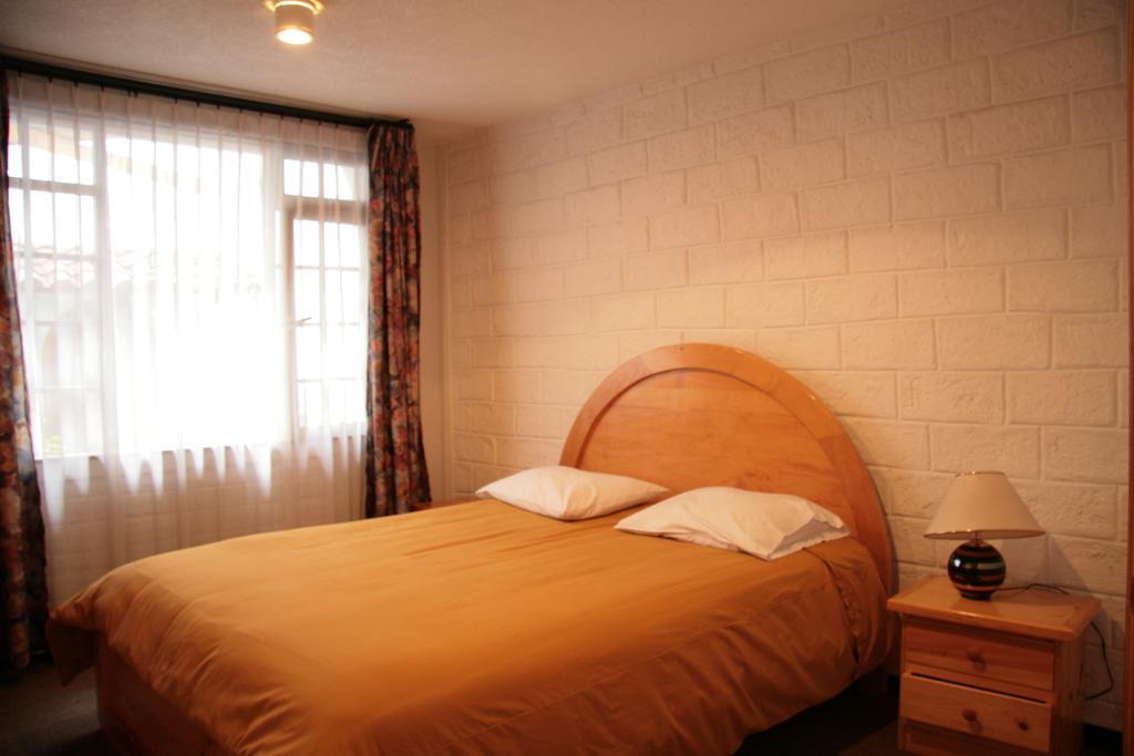 Apartamentos Los Quipus Quito Phòng bức ảnh