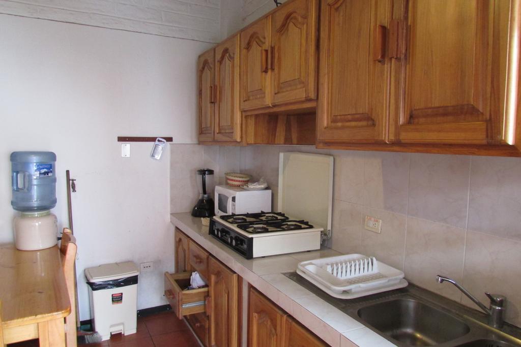 Apartamentos Los Quipus Quito Phòng bức ảnh