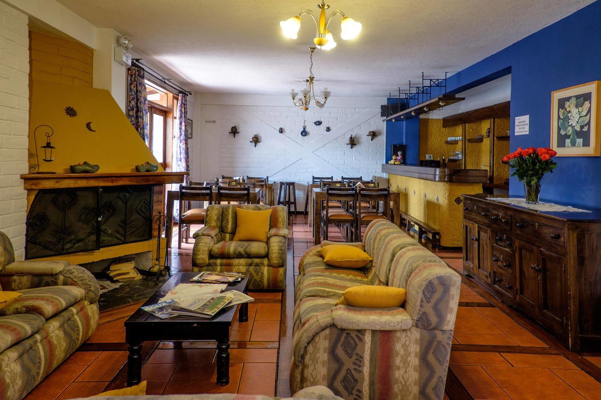 Apartamentos Los Quipus Quito Ngoại thất bức ảnh