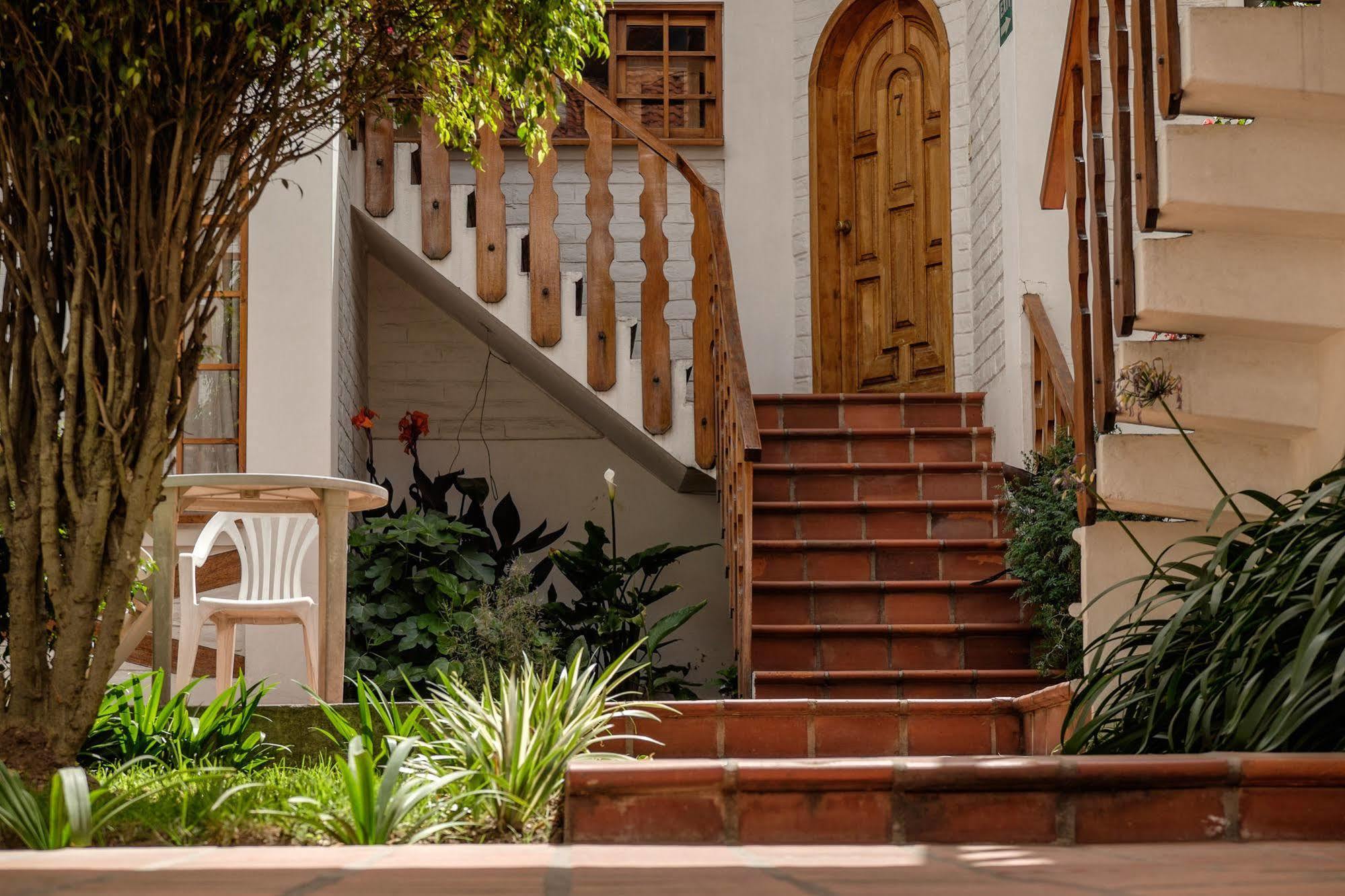 Apartamentos Los Quipus Quito Ngoại thất bức ảnh
